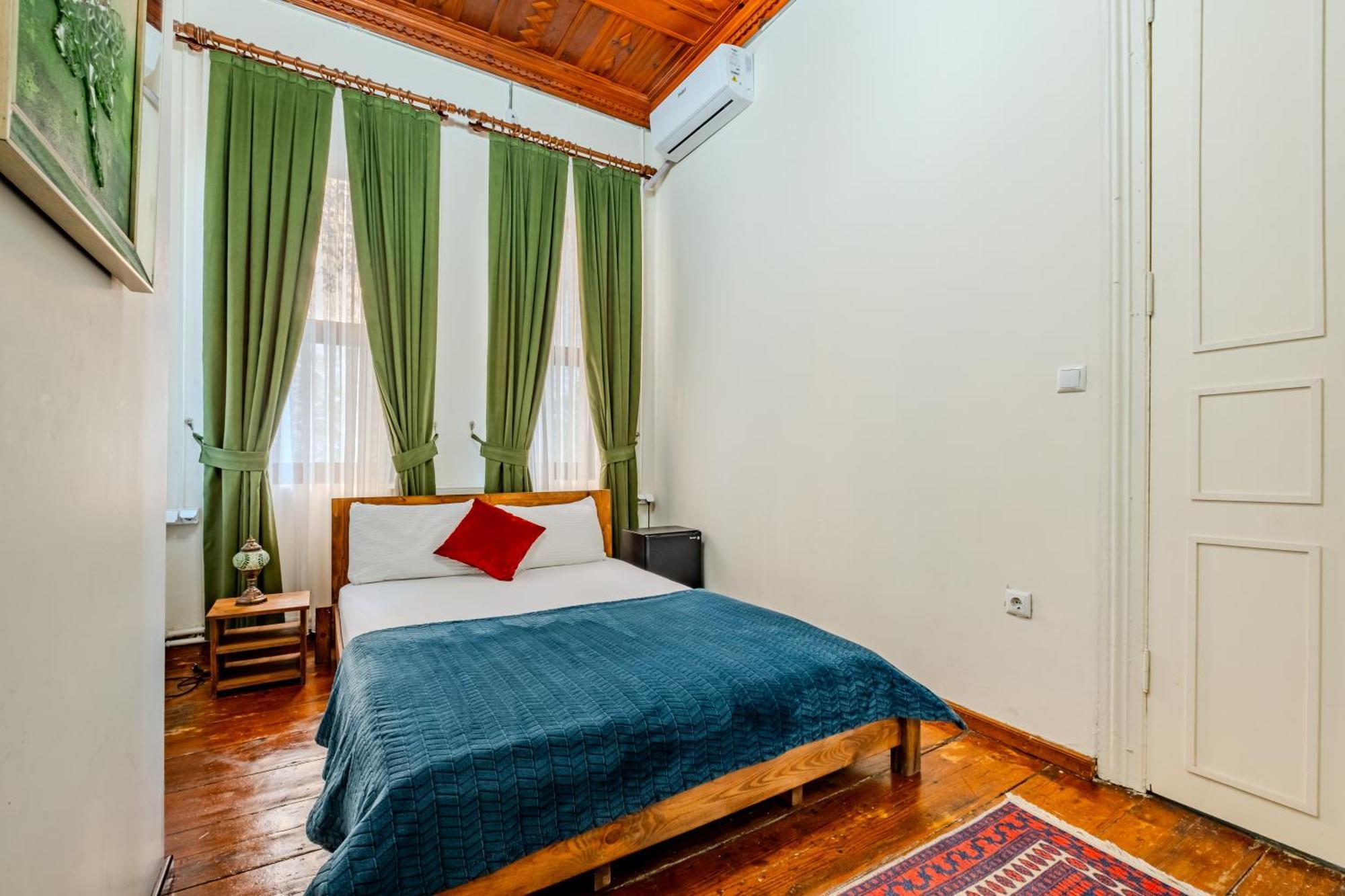 Nevalist Hotel Istanbul Room photo